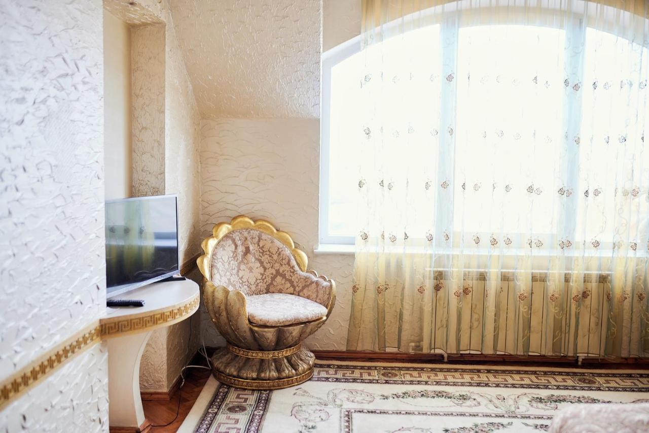 Santorini Hotell Codru Exteriör bild